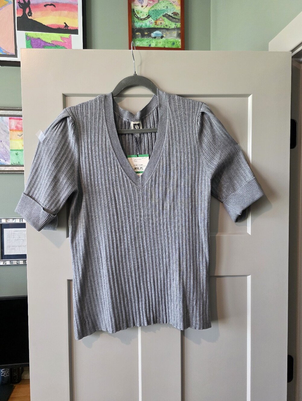 NWT Anne Klein Women's Size Large Short Sleeve V-Neck Lightweight Sweater Top